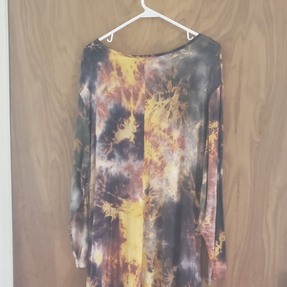 Dress - Picture 2 of 2